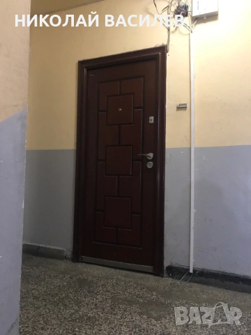 Аз  продавам . Директно  от собственик / Без  комисионна  /  Тристаен  в   град   Пловдив   .