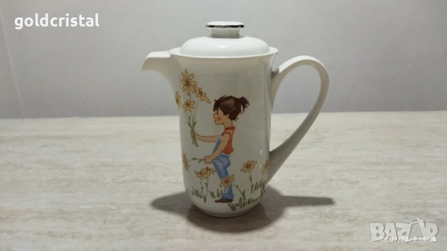 български порцелан чайник кана детски мотив 