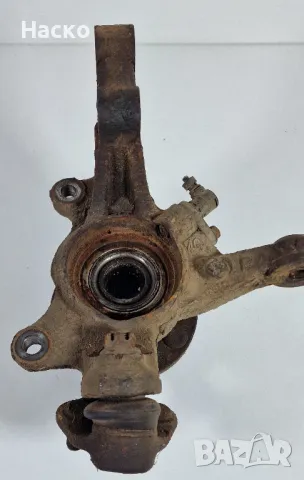 Преден Десен Шенкел с Главина и Лагер Тойота Корола Версо 2.0 Д4Д Toyota Corolla Verso 2.0 D4D 00-04, снимка 2 - Части - 48580255