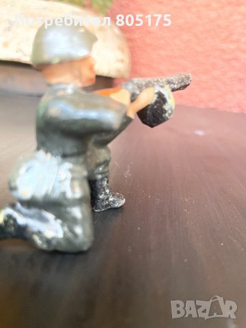 Фигурка войник . Втора световна война.Руснак командос с Шпагин. Elastolin Lineol, снимка 5 - Колекции - 41564183