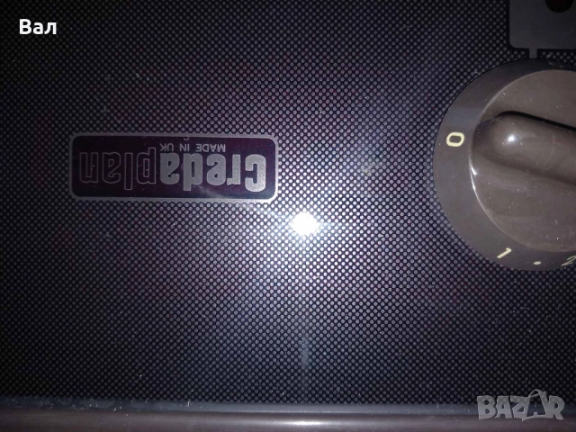 Керамичен плот Creda 42257 с 4 зони, използван, снимка 2 - Котлони - 52022846