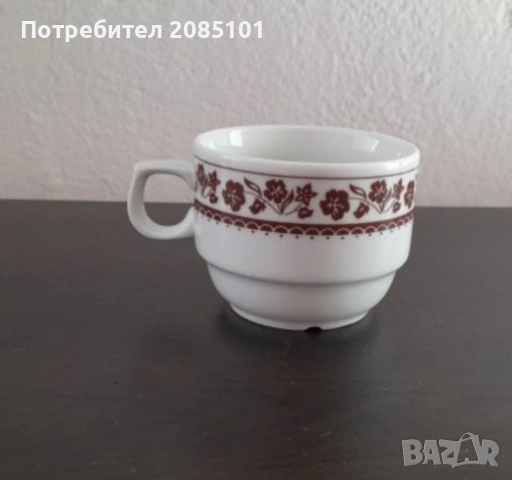Ретро порцеланови купички и чаши, снимка 12 - Антикварни и старинни предмети - 53798944