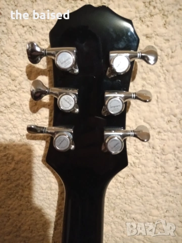 Електрическа китара Legacy emerald L.P.