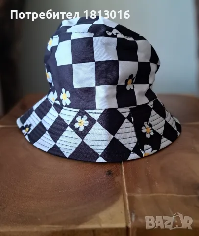 Нова шапка , снимка 2 - Шапки - 50277841