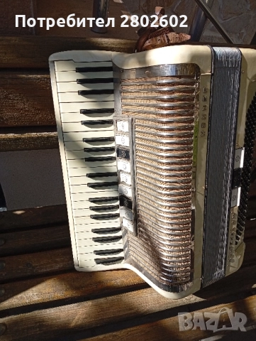 Продавам акордеон, снимка 6 - Акордеони - 52536619