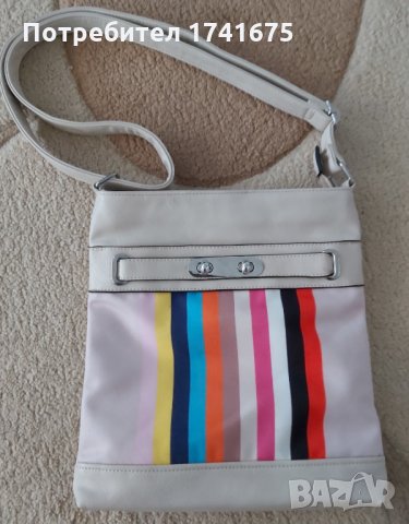 Дамска чанта , снимка 4 - Чанти - 35852191