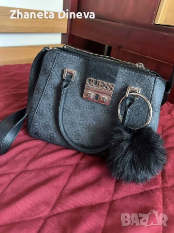 Дамска чанта Guess, снимка 1