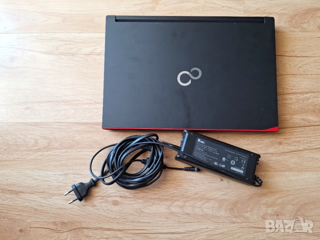 Fujitsu Lifebook E556, снимка 5 - Лаптопи за дома - 51643403