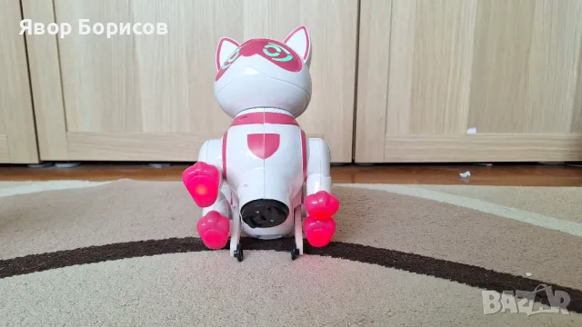 Движещо се коте на батерии, снимка 3 - Електрически играчки - 47562382
