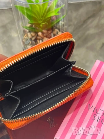 портмонета Victoria's secret в кутия , снимка 2 - Портфейли, портмонета - 50691539