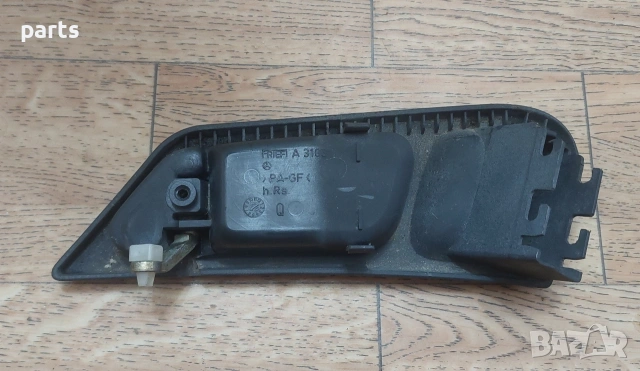 Дясна Вътрешна Дръжка Мерцедес C класа W203 - A3183, снимка 5 - Части - 53408806