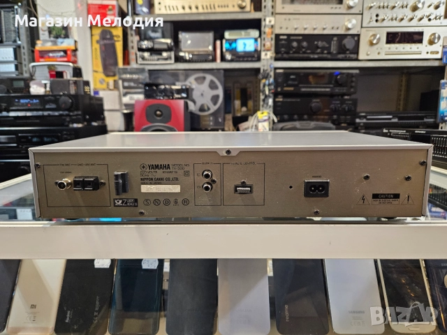 Страхотен стерео тунер Yamaha TX-500 В отлично техническо и визуално състояние., снимка 11 - Декове - 52810301