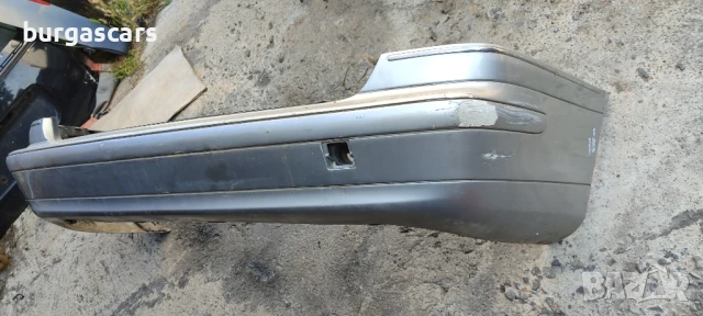 Задна броня Mercedes C220 W203 комби - 100лв, снимка 2 - Части - 50768082