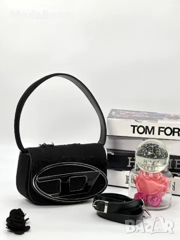 Diesel дамски чанти Различни цветове , снимка 3 - Чанти - 48854725