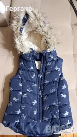 Елек с косъм и грейка с пухче , снимка 4 - Детски якета и елеци - 47869986