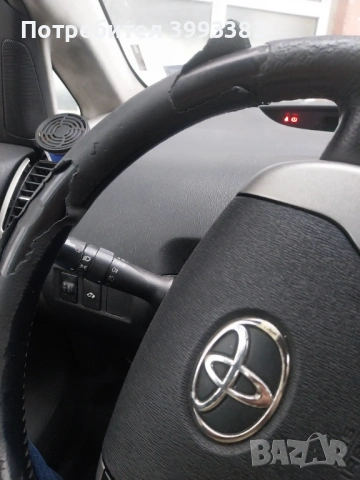 Продавам Тойота Приус 1.5 VVT-i (113 Hp) Hybrid , снимка 6 - Автомобили и джипове - 53739609