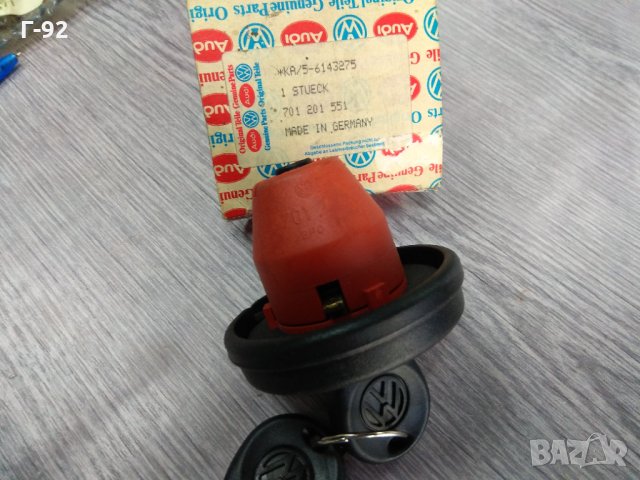 701201551**NEU**VAG**T4**Капачка на резервоара за гориво**, снимка 2 - Части - 33895902