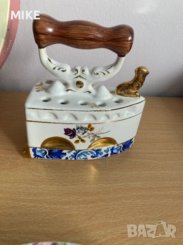 Чиния на две нива и декоративна ютия, снимка 3 - Декорация за дома - 53195437