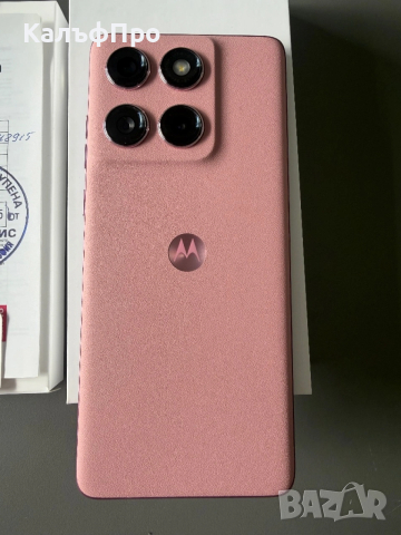 Продавам/Бартер Motorola edge 60 Fusion pink, снимка 3 - Motorola - 53521852