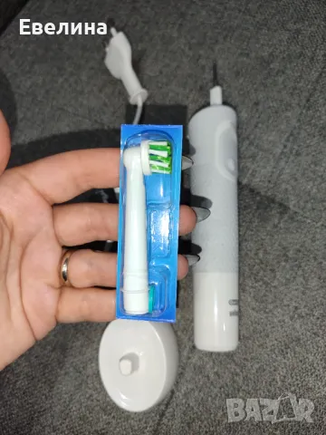 Електрическа четка за зъби Braun Oral-B Vitality, нова без кутия, снимка 6 - Други - 48936886