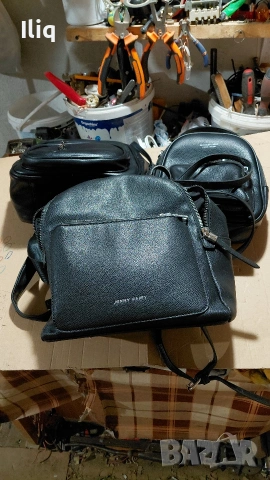 три дамски чанти на цената на една. 