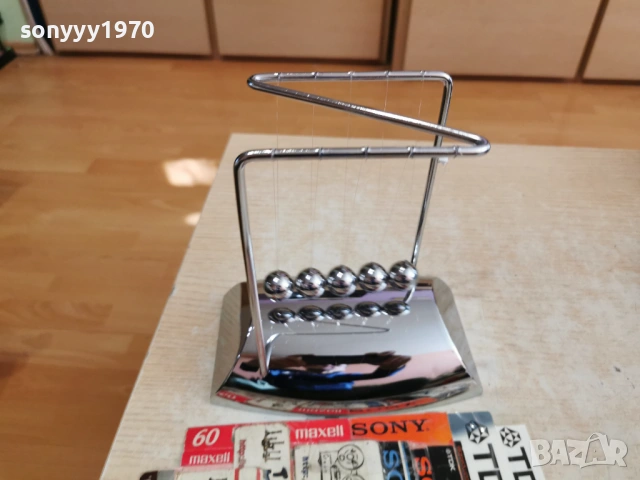 Люлка на Нютон-18Х18Х11СМ-ИНОКС 1401261605, снимка 16 - Колекции - 53097952