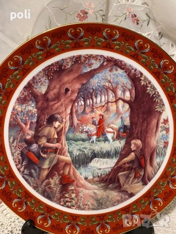 порцеланова чиния за стена , снимка 2 - Декорация за дома - 52370331