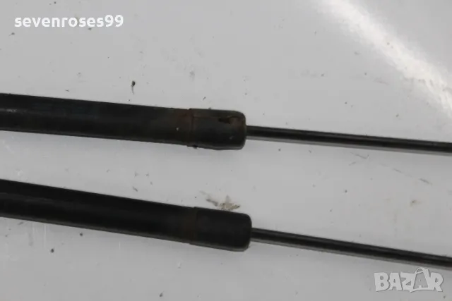 Амортисьор багажник ляв десен Фолксваген Голф 6 VW Golf 6 4врати хечбек, снимка 3 - Части - 48709438