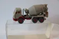 WIKING H0 1/87 MERCEDES BENZ БЕТОНОВОЗ МОДЕЛ КОЛИЧКА КАМИОН, снимка 1