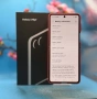 ГАРАНЦИОНЕН!!! Samsung Galaxy Z Flip7, 12GB RAM, 512GB, 5G, Coralred , снимка 9