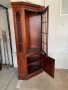 Ъглова витрина , салонен бюфет Pennsylvania House, снимка 3