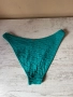 Тюркоазен бански от две части със златни детайли сутиен чашка C и долница М размер 🩱 , снимка 6