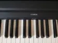 Yamaha p35 дигитално пиано 88клавиша собствени говорители, снимка 4