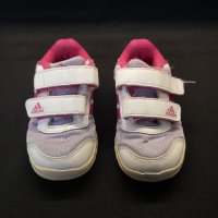 Бебешки маратонки Адидас , снимка 1 - Бебешки обувки - 40800918