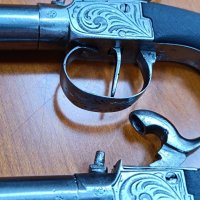 Чифт капсулни пистолети/револвер , снимка 5 - Антикварни и старинни предмети - 44394262