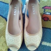 Дамски обувки , снимка 2 - Дамски обувки на ток - 35974639
