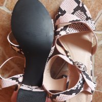 Дамски сандали, снимка 1 - Сандали - 41096502