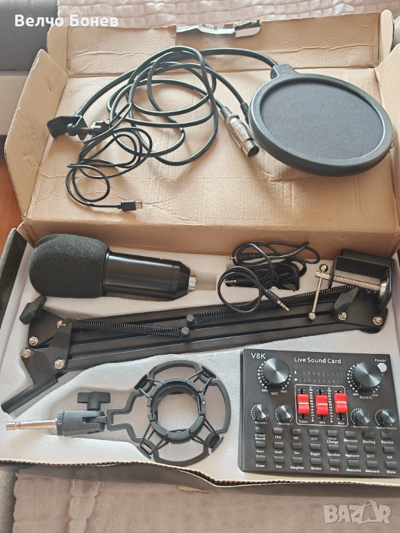 Професионален кондензаторен микрофон + V8K звукова карта – комплект за стрийминг и podcast, снимка 1