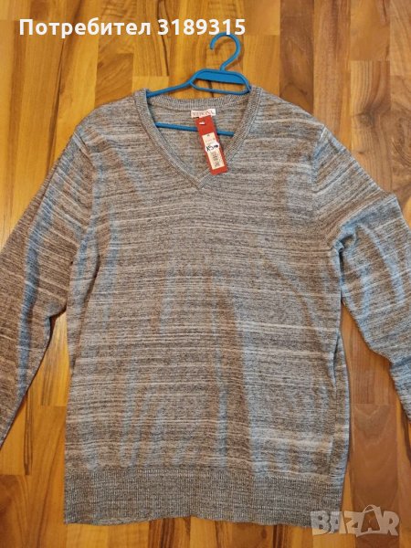 Пуловери, снимка 1