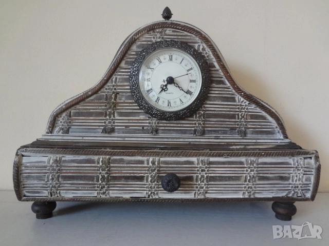 Нов винтидж настолен часовник, снимка 1