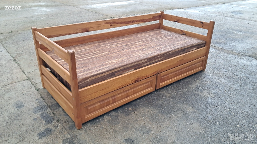 Легло с чекмеджета масив, снимка 1