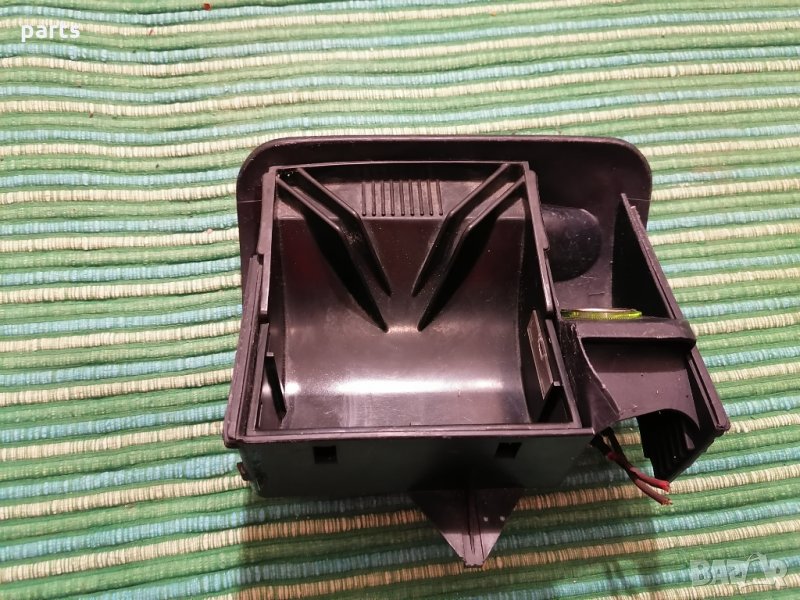 Пепелник Форд Ескорт N:1(1995г.-2000г.)N, снимка 1