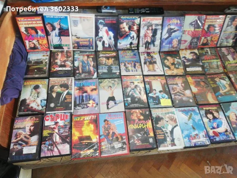 продавам видео касети,от,всички,жанрове,трилари,екшани,ужаси,анимация,комедийни,от,лична, колекция., снимка 1