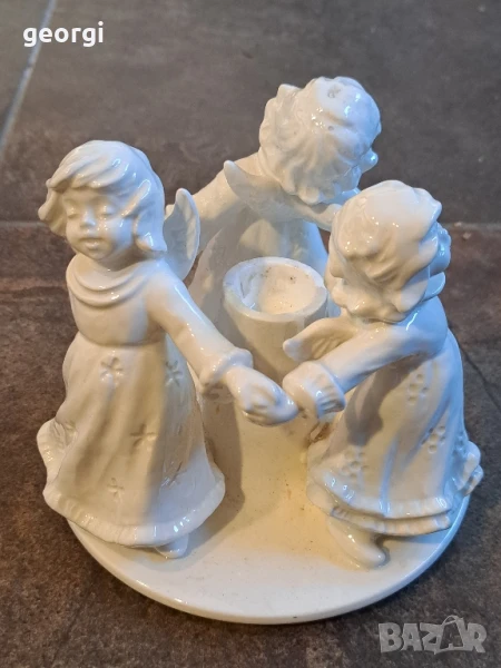 порцеланов свещник с ангелчета Goebel , снимка 1