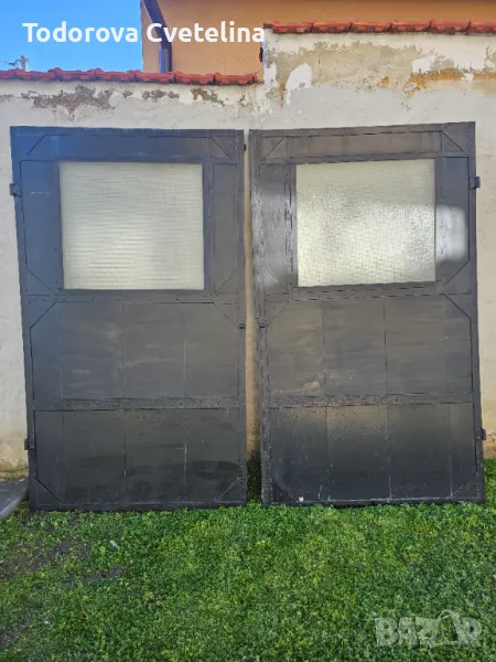 Железни врати, снимка 1