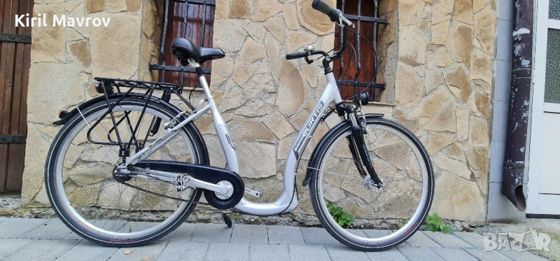 Продава се градски велосипед CURTIS 28" в състояние нов, снимка 1