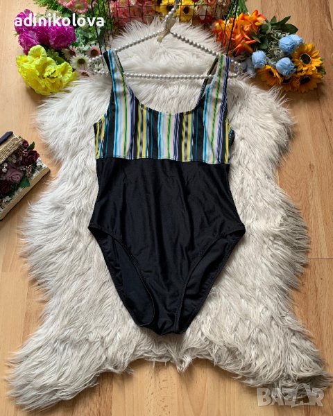 Цял бански, снимка 1