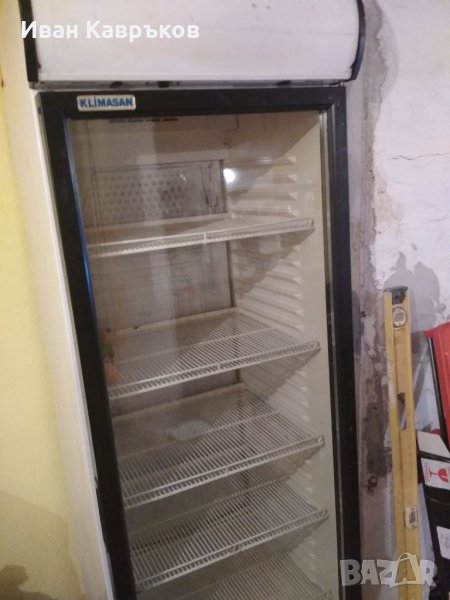 Хладилна витрина, снимка 1