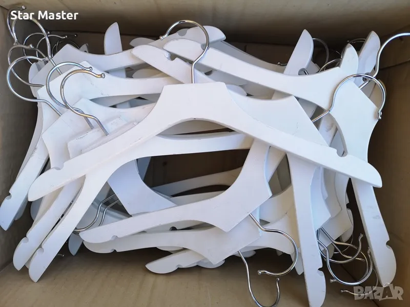 Закачалки за детски дрехи дървени гумирани комплекти, снимка 1