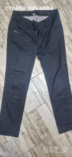 Продавам дамски тъмносин панталон на точки., снимка 1